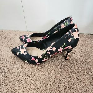Kelly & Katie floral stilettos